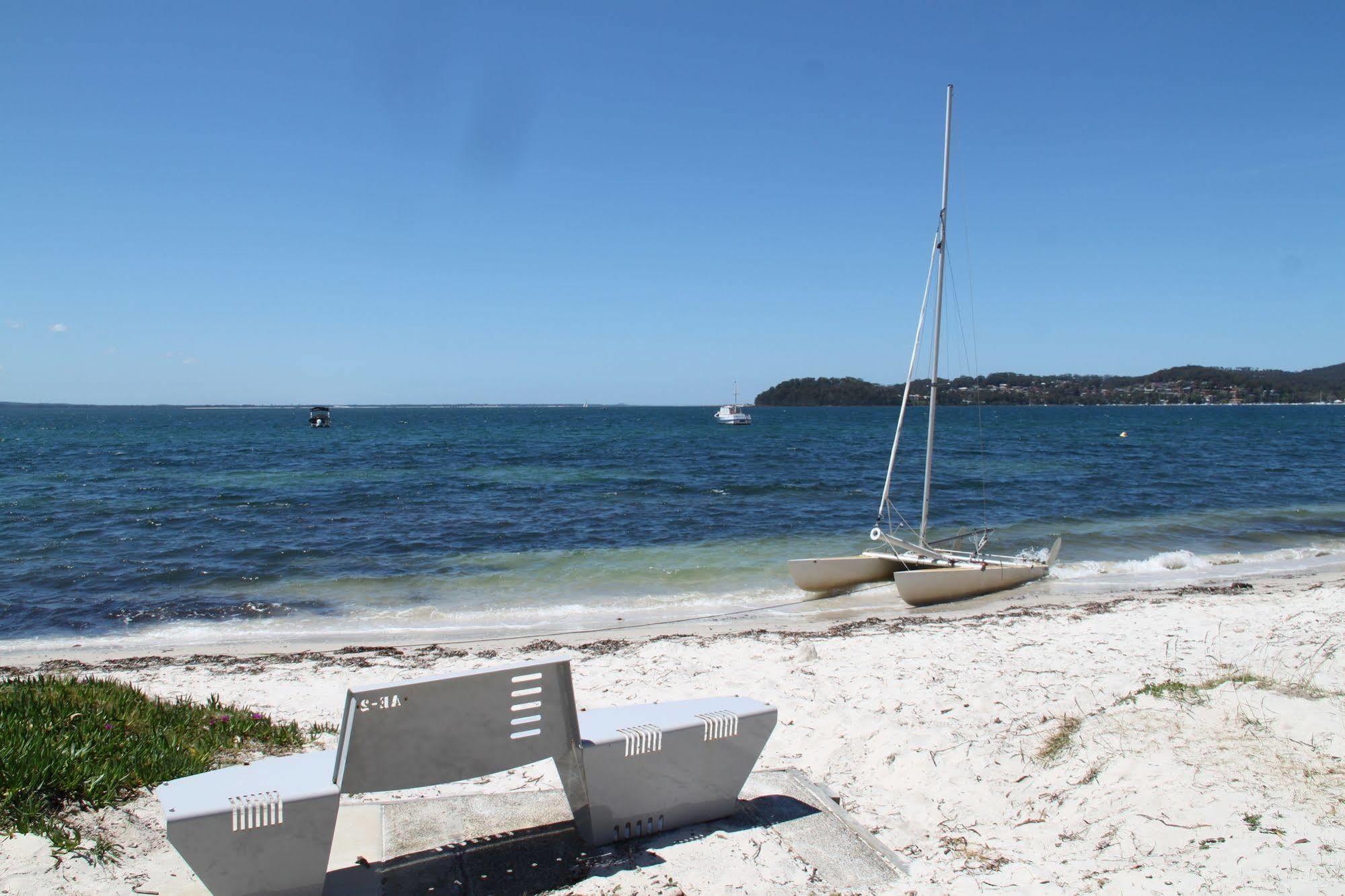 Salamander Beach Accommodation - Adults Only Salamander Bay Dış mekan fotoğraf